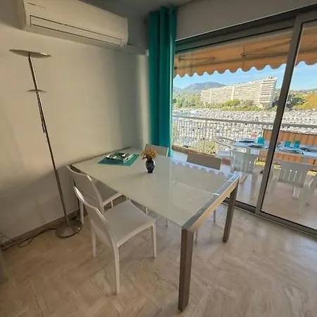 Cannes Marina, Shared Swimming Pool, Garage Apartmán Mandelieu