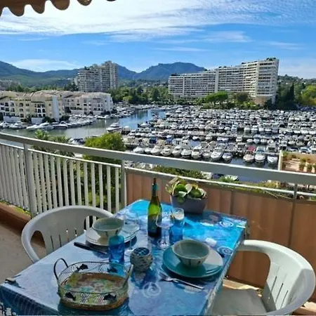 Cannes Marina, Shared Swimming Pool, Garage * Mandelieu