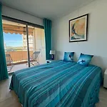 Cannes Marina Retreat W Garage, Swimming Pool * מאנדליה-לה-נאפול