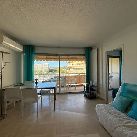 Apartment Cannes Marina, Shared Swimming Pool, Garage *