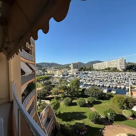 Cannes Marina, Shared Swimming Pool, Garage Apartment *