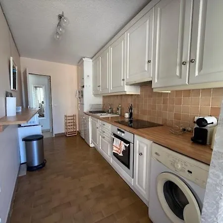 Cannes Marina, Shared Swimming Pool, Garage Apartamento
