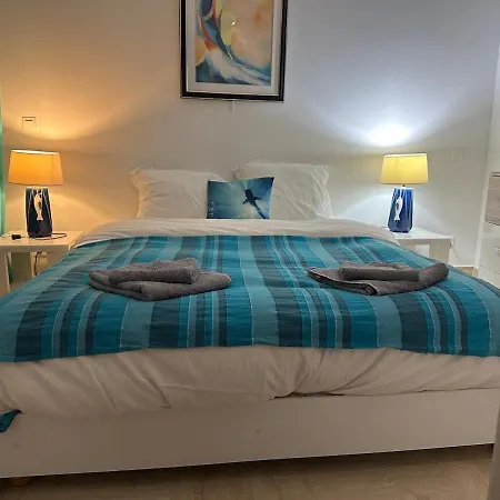 Cannes Marina Retreat W Garage, Swimming Pool * מאנדליה-לה-נאפול